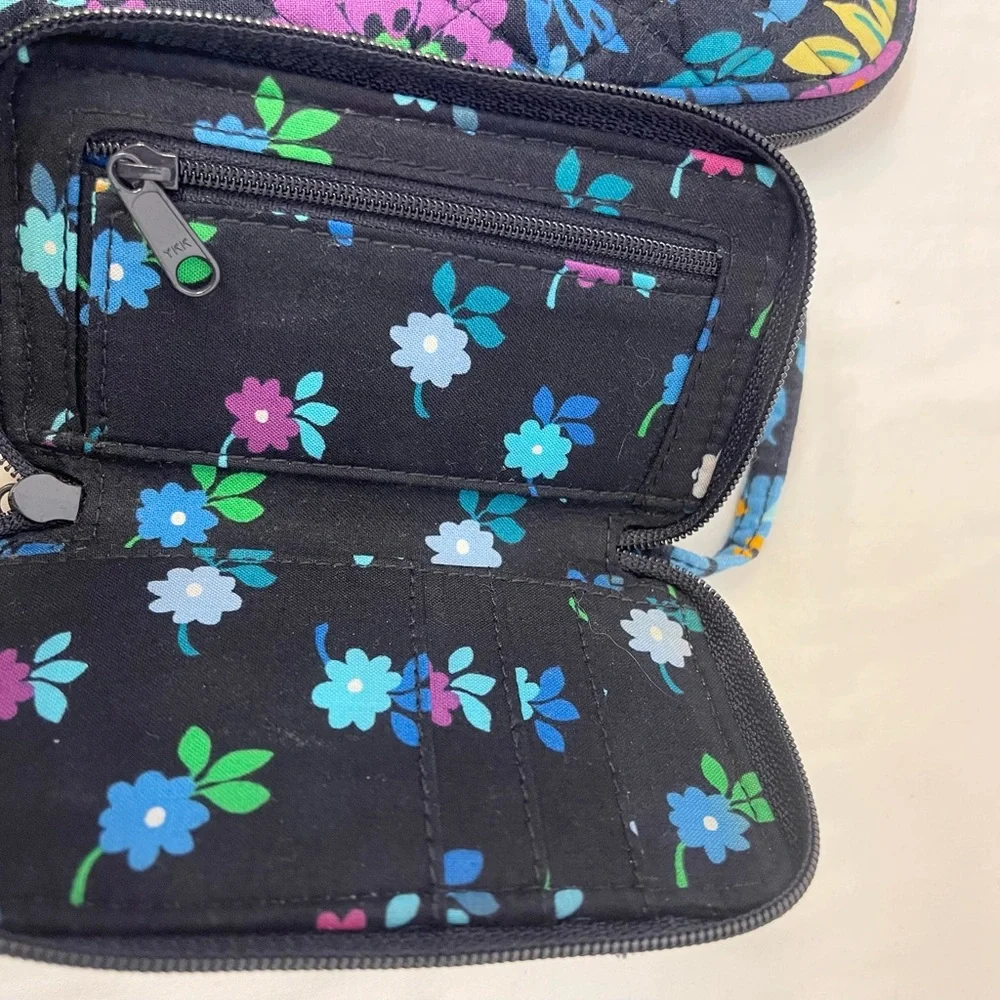 Vera Bradley Midnight Blues 2013 Tablet Cover and Wristlet Card Holder Set EUC